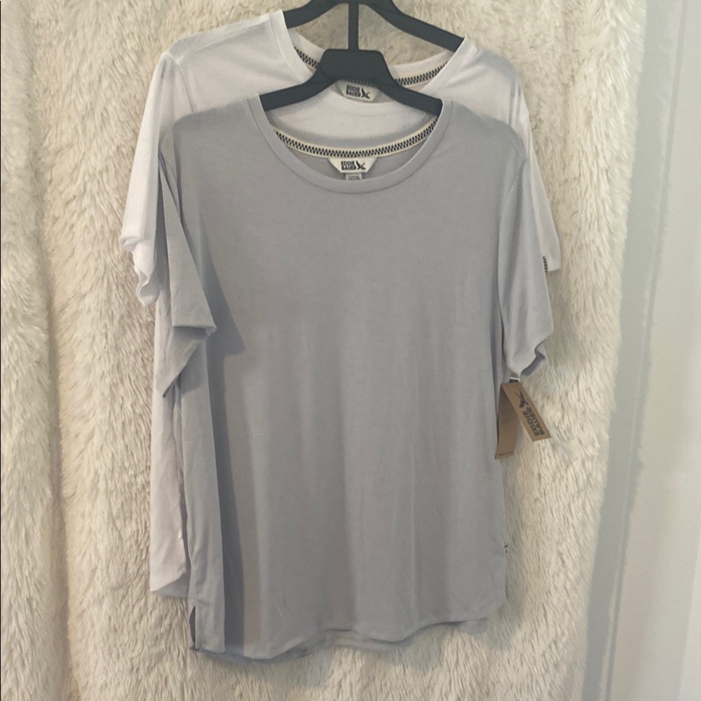 Eddie Bauer Gray Relaxed Short Sleeve Tee